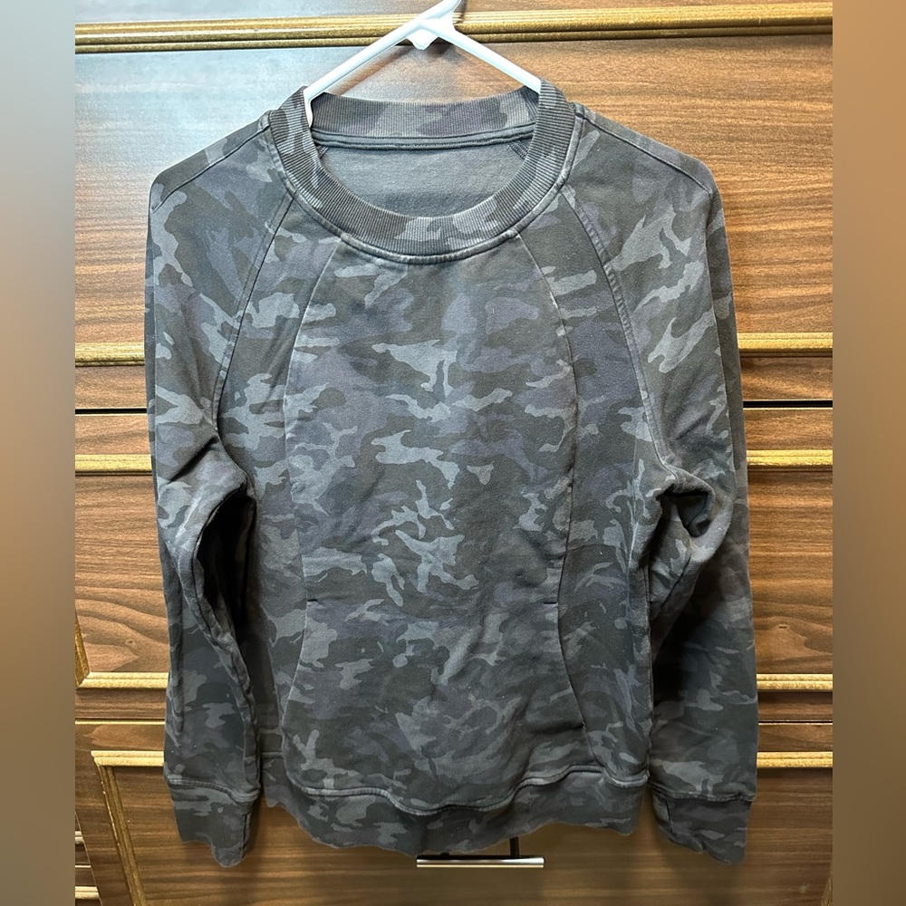 Lululemon Scuba Crew Size 8